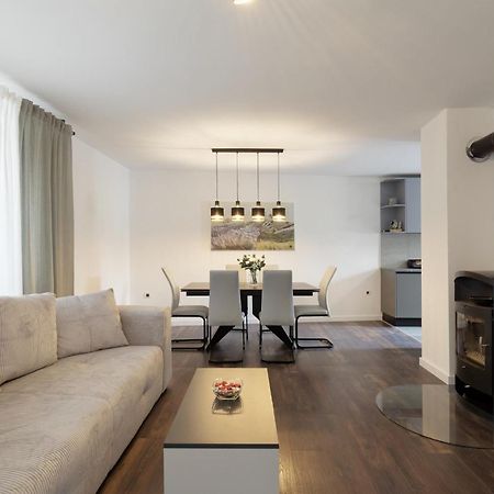 Apartment Larissa Višnjan Extérieur photo