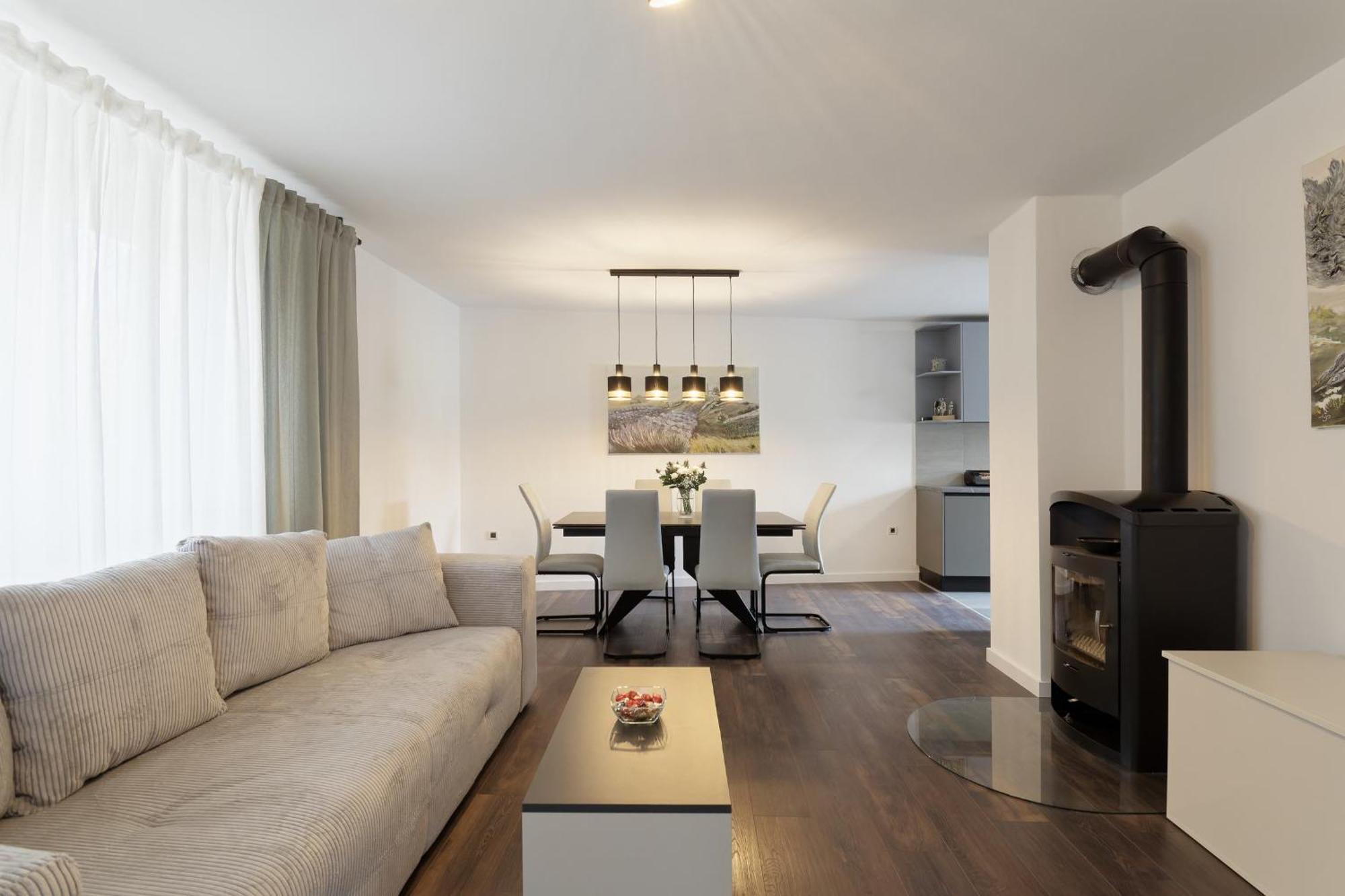 Apartment Larissa Višnjan Extérieur photo