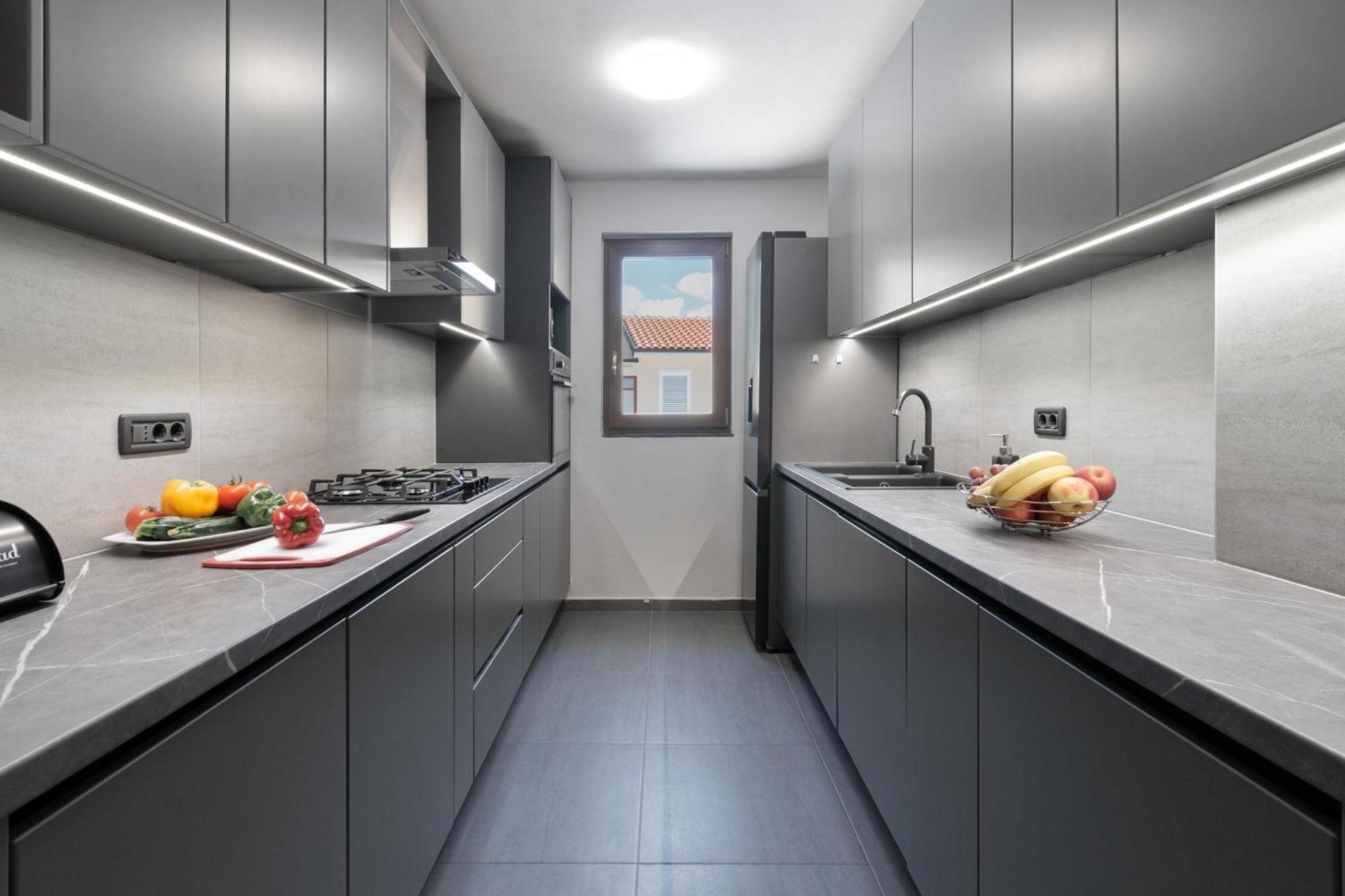 Apartment Larissa Višnjan Extérieur photo